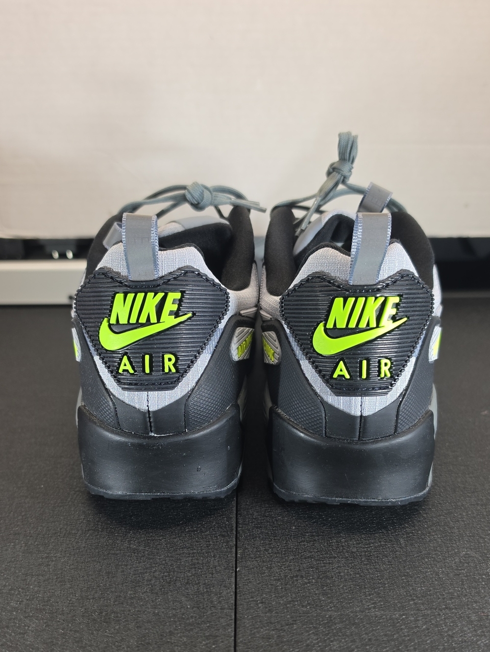 Size 11.5 - Nike Air Max 90 Drift Cool Grey Volt - Picture 6 of 7